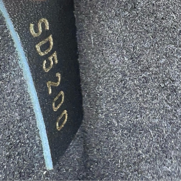 NeoNoe Monogram - Picture 7 of 8